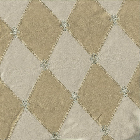 Diamond Motif Ivory Sand - 5.2 mt Remnant